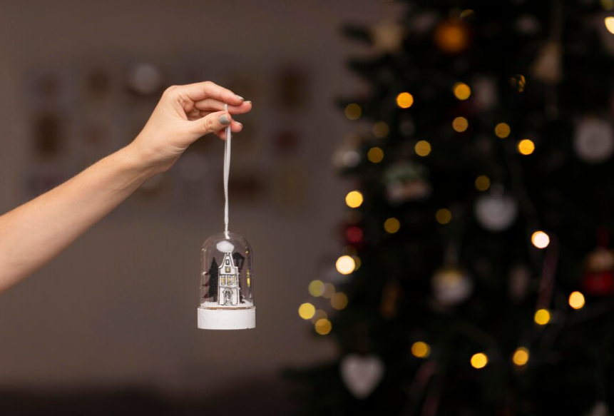 Top 10 Christmas Decoration Tips to Make Your Home Sparkle